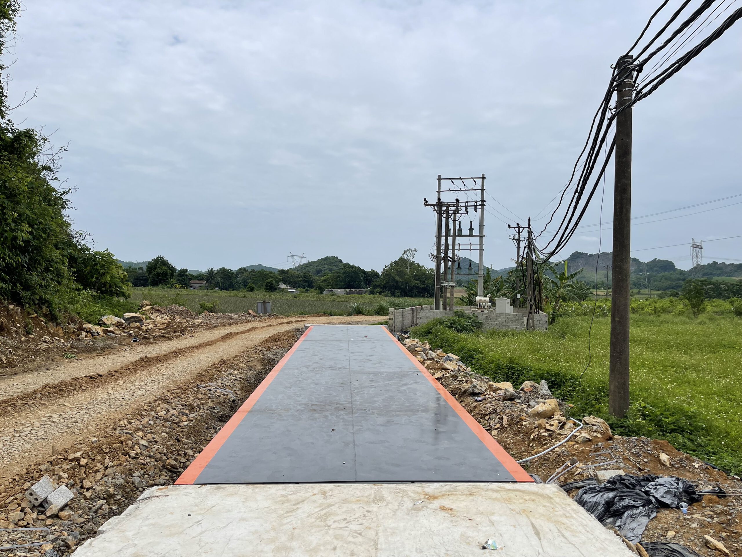 cân điện tử 80 tấn