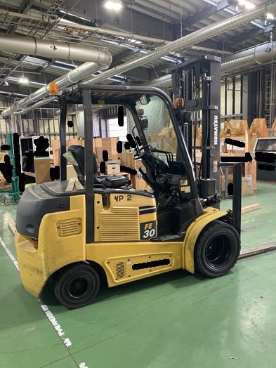 photo_2026-01-07_09-36-46 Xe nâng điện 3 tấn Komatsu