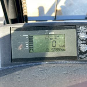 Xe nâng điện sumitomo 1.5 tấn (4)