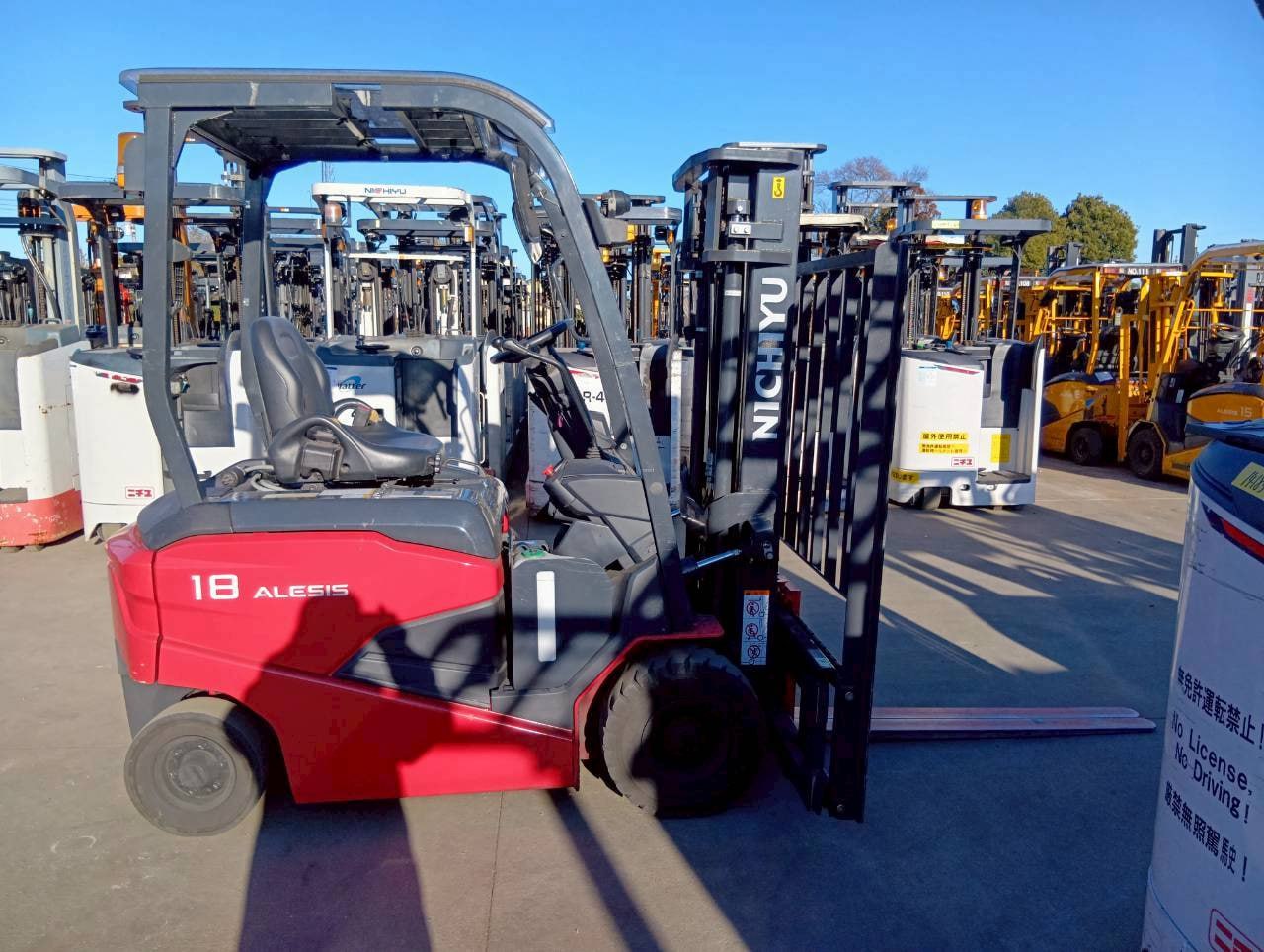 xe nâng điện nichiyu 1.8 tấn