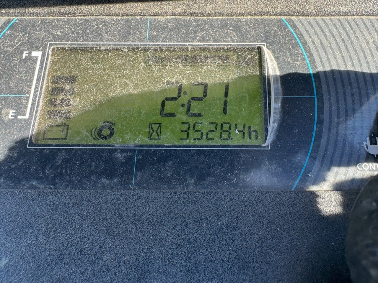 xe nâng đứng lái sumitomo 1.5 tấn (2)