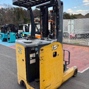 komatsu 1.5 tấn đứng lái đời 2007